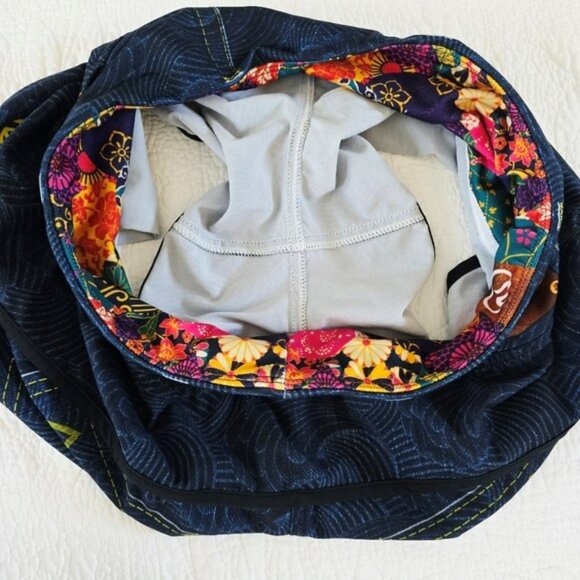 Ink Burn Women's Activewear Running Shorts Size 10 Denim Jean Print Pull On Gym - Picture 11 of 14